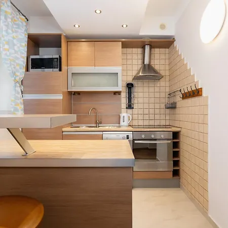 Appartement Family Near Galeria Kazimierz Cracow By Renters