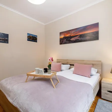 Apartmán Family Near Galeria Kazimierz Cracow By Renters Krakov